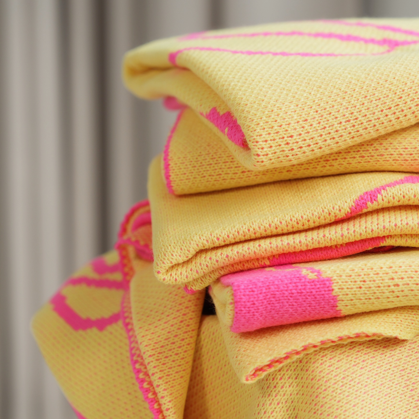 Knit Blanket - Dreaming